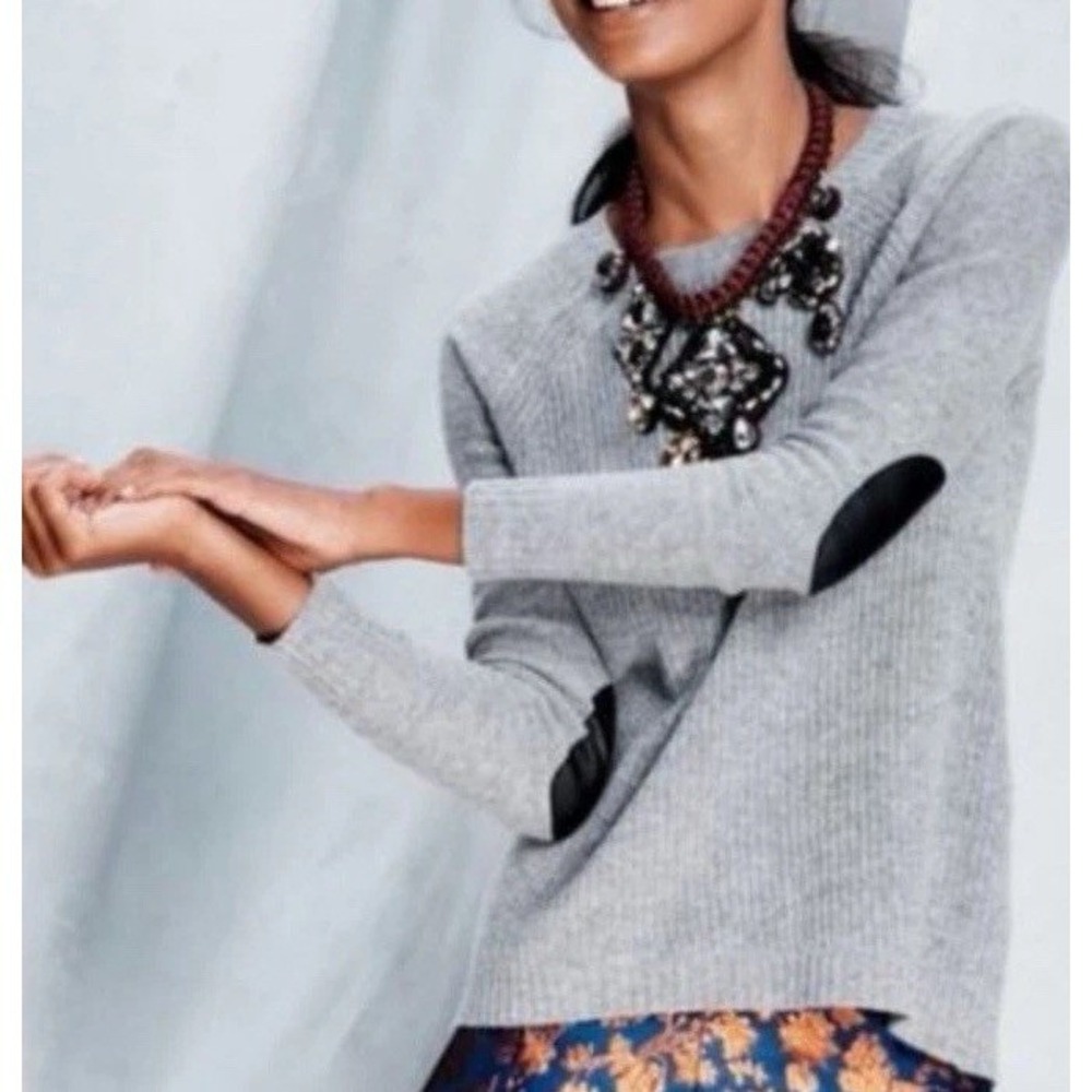 J Crew 100% wool pullover sweater with leather arm patches Size XS In Baby Blue